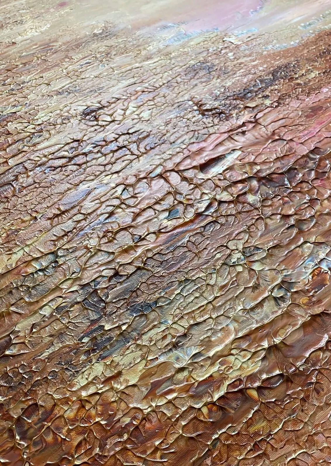 Golden whisper